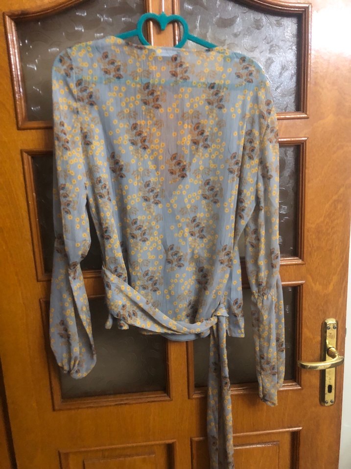 Bohem V Yaka Uzun Kollu Bağlamalı Bluz - Görsel 3