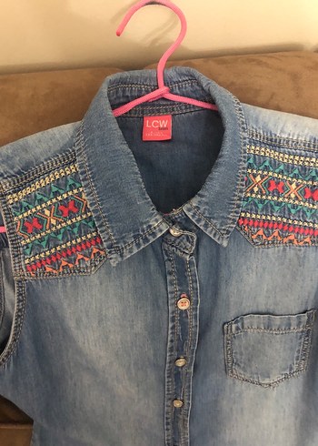 Nakışlı Kolsuz Denim Kız Gömlek - Görsel 4