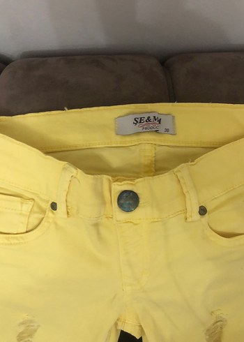 Kızlar için Parlak Sarı Dar Kesim Pantolon - Görsel 2