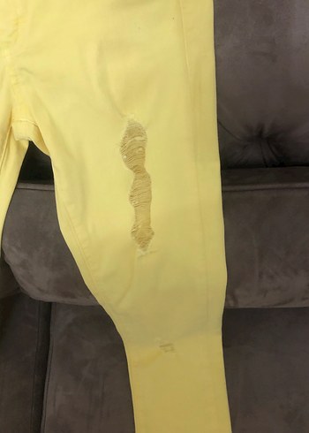 Kızlar için Parlak Sarı Dar Kesim Pantolon - Görsel 5