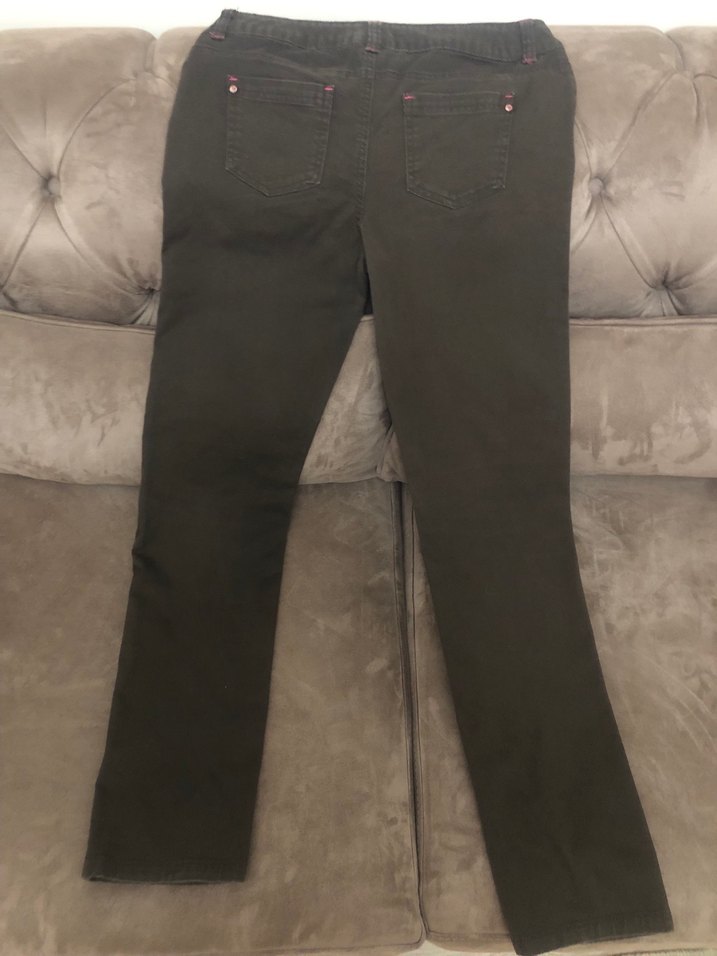 Kız Çocuk Kahverengi Düğmeli Kot Pantolon - Görsel 2