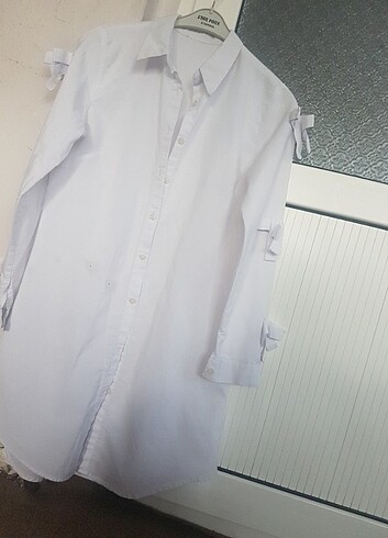 40 Beden Beyaz gömlek