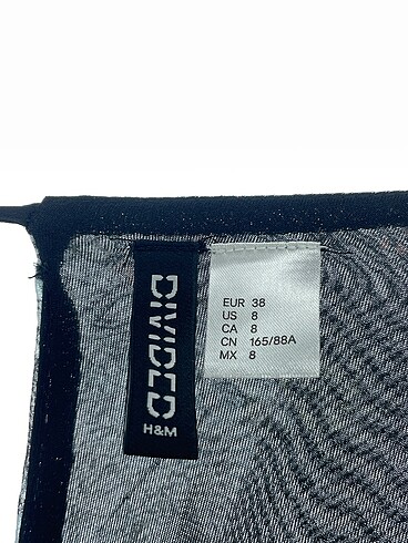 38 Beden çeşitli Renk H&M Kısa Elbise %70 İndirimli.