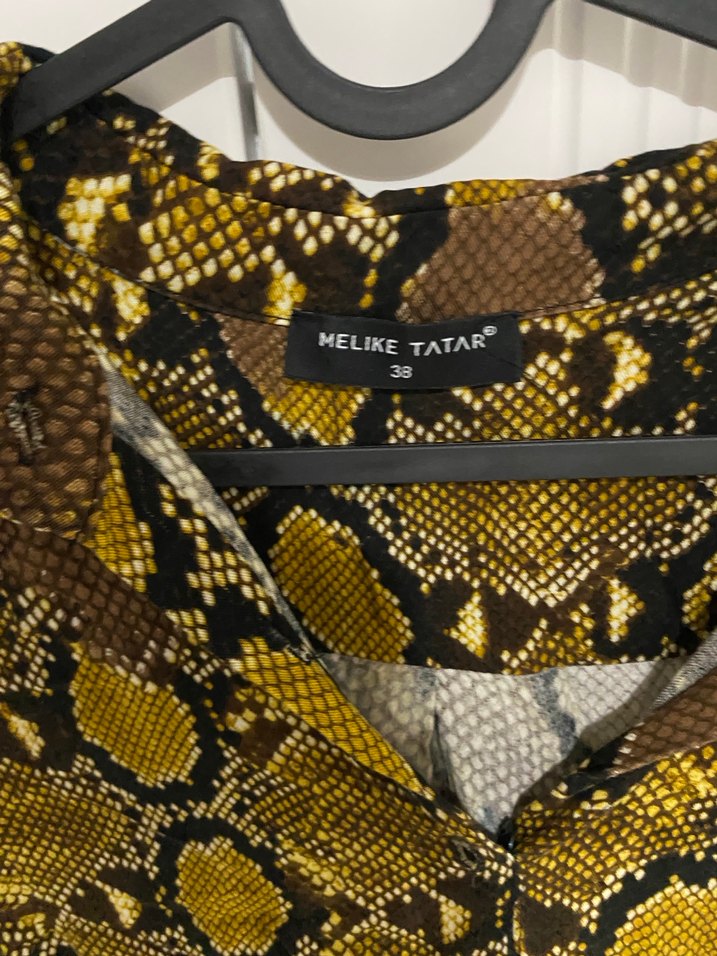 Kahverengi Yılan Desenli Uzun Bohem Elbise - Görsel 3