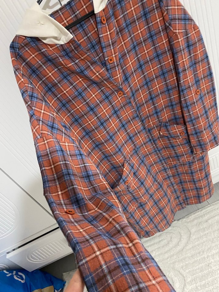 Düğmeli Koyu Kahverengi Ekose Kadın Gömlek - Görsel 2