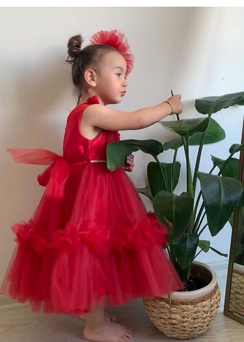 Zara Kız Çocuk Klasik Kırmızı Saten Elbise