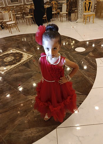 Zara Kız Çocuk Klasik Kırmızı Saten Elbise
