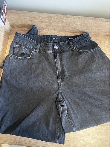 42 Beden Soluk siyah bol paça pantolon/jean
