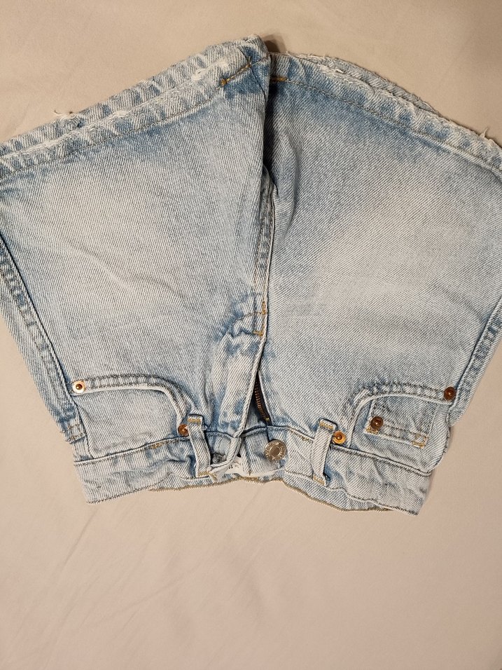 Düğmeli Mini Kot Şort zara - Görsel 2