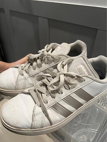 Orjinal Adidas