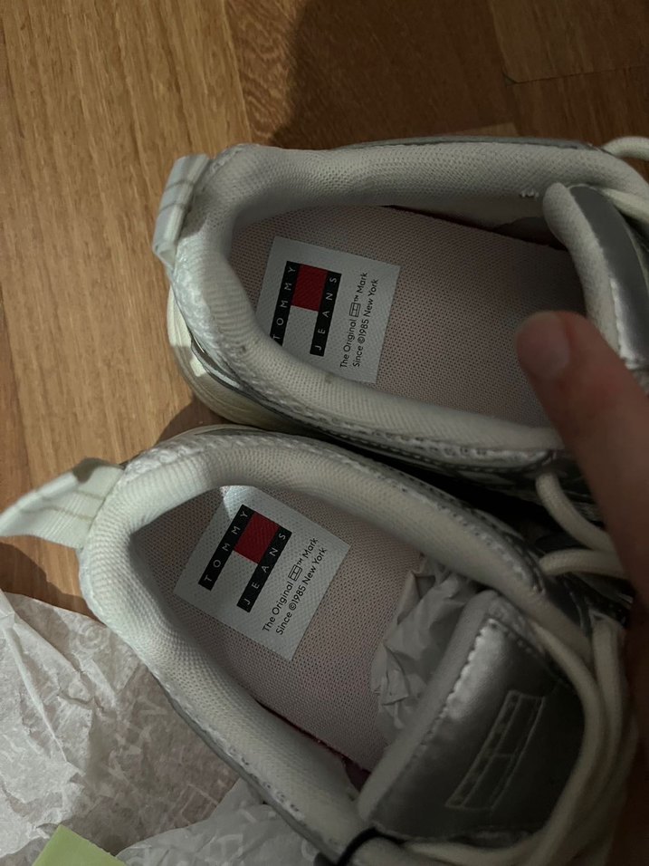 Beyaz Gri Kadın Spor Ayakkabı TOMMY HİLFİGHER ARCHİEVE SNEAKER - Görsel 5