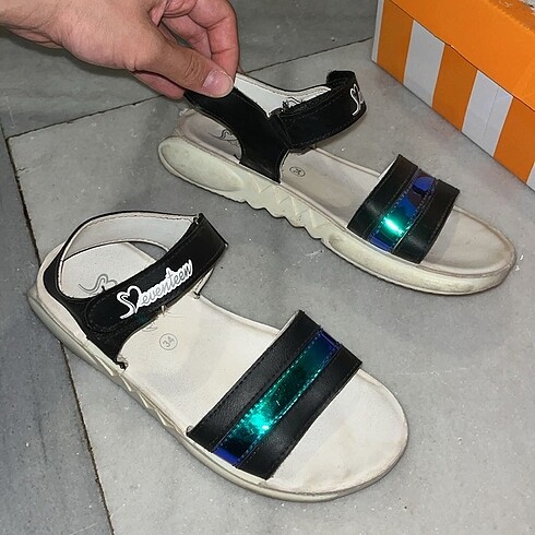 Seventeen flo kız çoçuk sandalet plastik