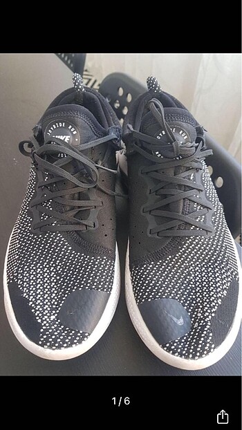 Nike spor ayakkabı