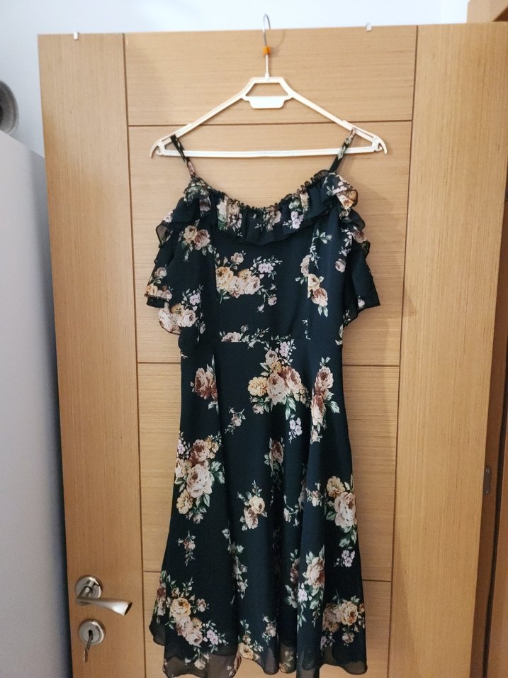 Çiçek Desenli  Uzun  Elbise - Görsel 3