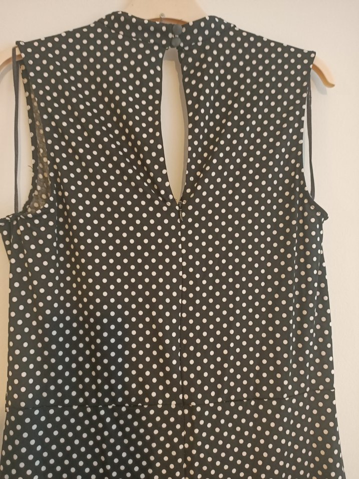 Wallis42 beden Kadın Siyah Puantiyeli Uzun Tulum - Görsel 4