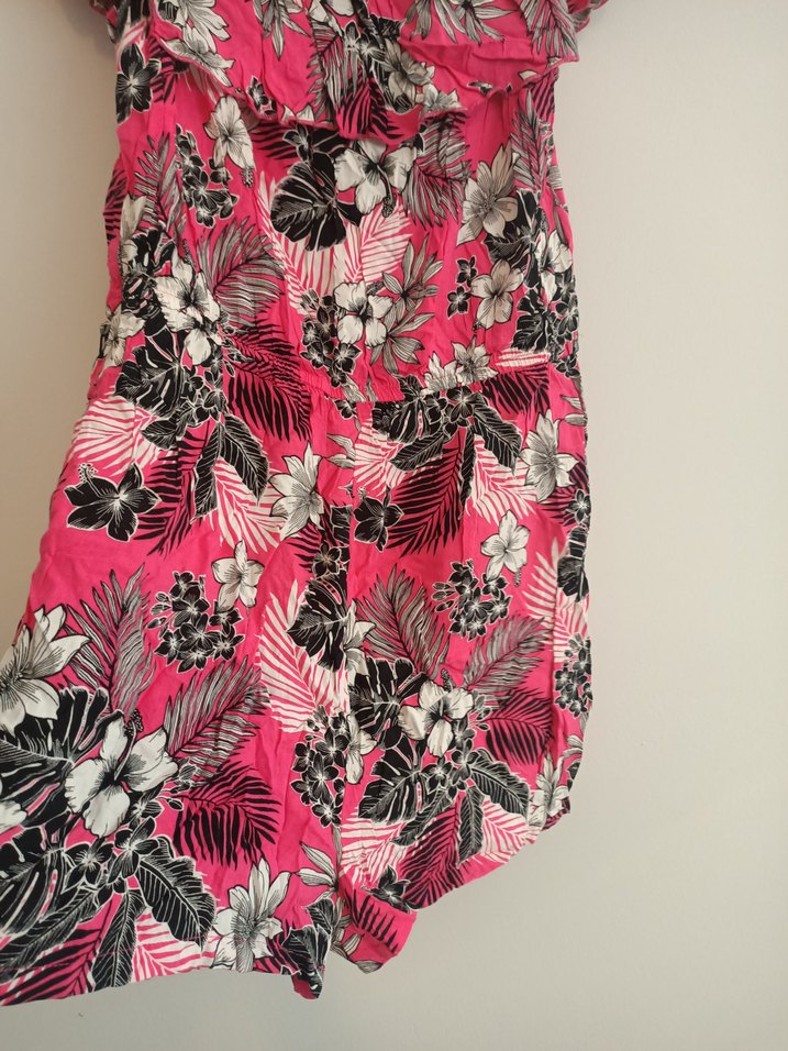 Yurtdışından46 beden Pembe Çiçekli Volanlı Straplez Kadın  Tulum - Görsel 2