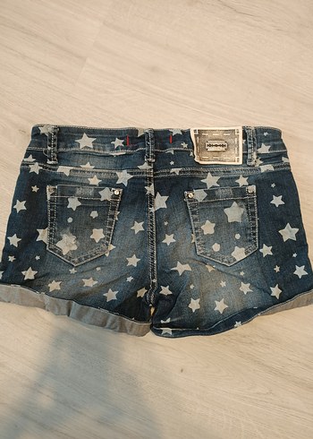 30 beden Yıldız Desenli Koyu Mavi Mini Kot Şort - Görsel 3