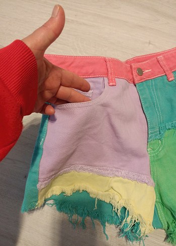 Shein S beden Renkli Mini Denim Şort - Görsel 4