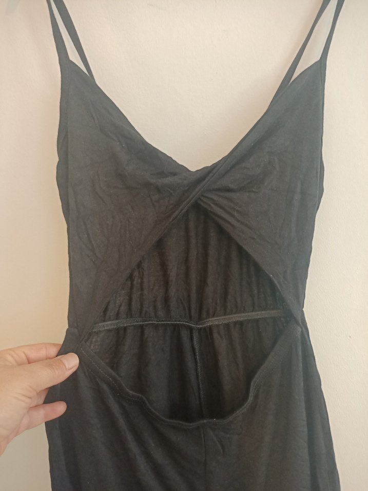 Prettylittle thing 38 beden Siyah V Yaka Kolsuz Midi Kadın Tulum - Görsel 2