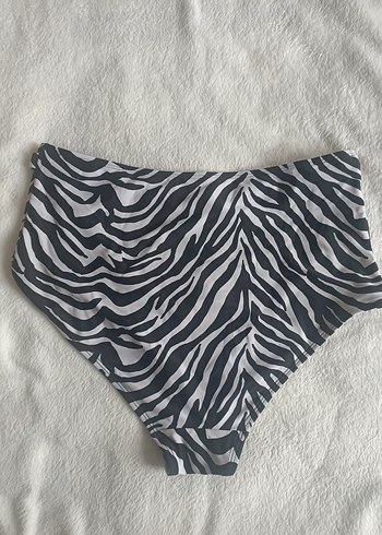 Yurtdışından, 42 beden Siyah Beyaz Zebra Desenli bikini altı - Görsel 2