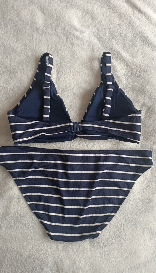 Yurtdışından 44 beden (yeni)Lacivert Çizgili Kadın Bikini Takımı - Görsel 2
