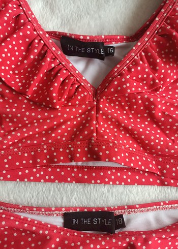 Yurtdışından,44-44 beden Kırmızı Puantiyeli Fırfırlı Mini Bikini - Görsel 3