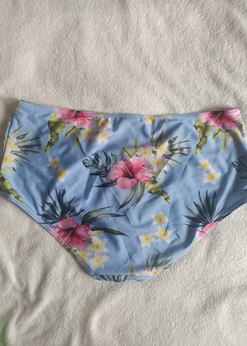 Yurtdışından,46 beden Mavi Çiçek Desenli Mini Bikini Altı - Görsel 2