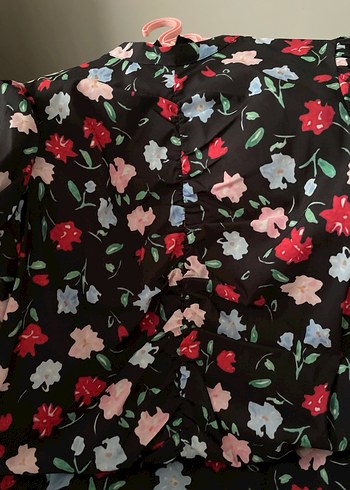 Çiçek Desenli Tesettür Etekli Takım - Görsel 3