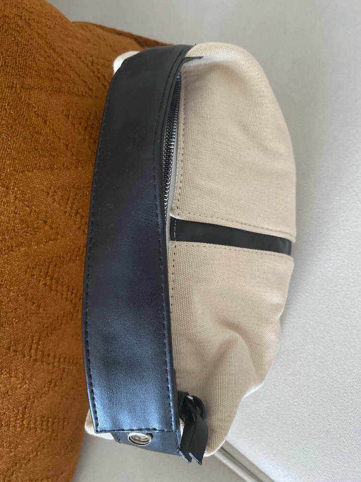 Minimalist Bej Kadın Çanta Fermuarlı - Görsel 3