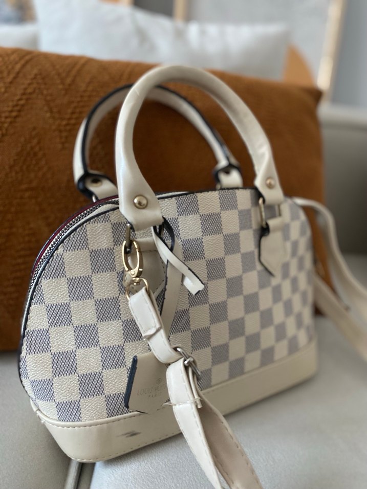 Klasik Beyaz Kareli Deri Kadın Çanta - Görsel 2