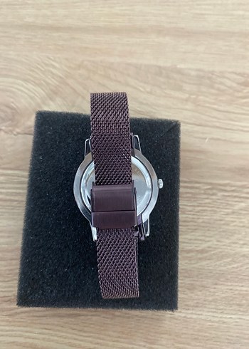 Kahverengi Minimalist Kadın Saat - Görsel 4