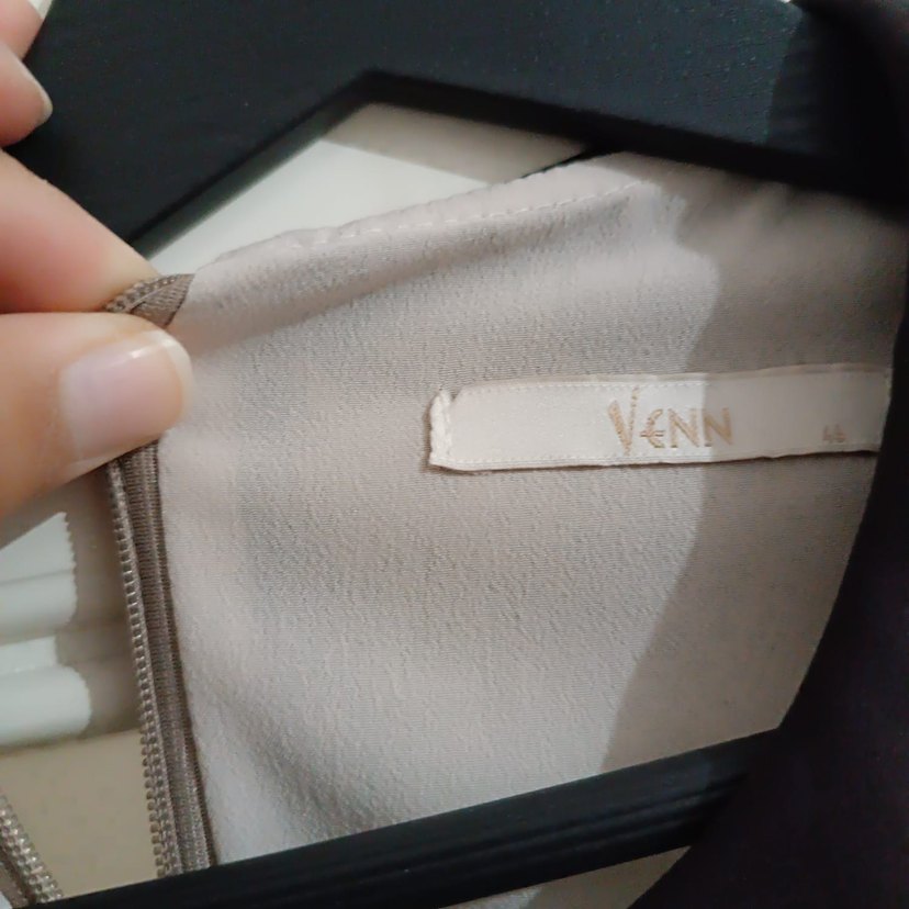 Şeffaf Çiçek Desenli Kısa Kollu tunik - Görsel 3