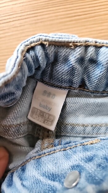 LC Waikiki Pantolon açık renk