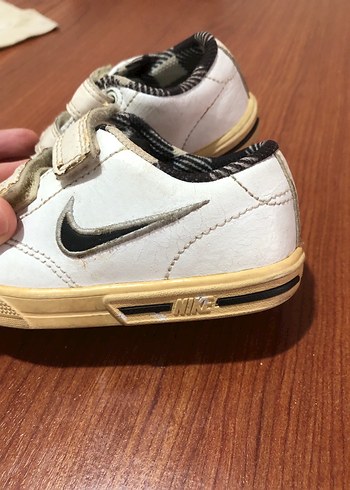 21 Beden beyaz Renk Cırt Cırtlı Beyaz Erkek Çocuk Spor Ayakkabı