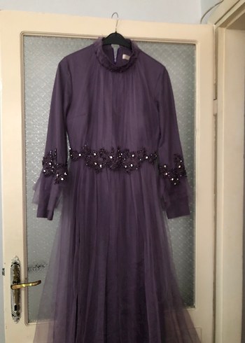 Uzun Mor İşlemeli Kadın Abiye Elbise - Görsel 2