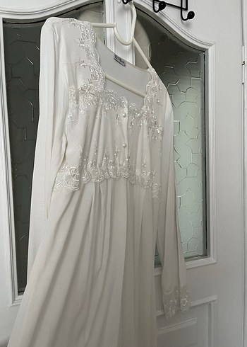 Uzun Kollu Nakışlı Beyaz Kadın Lohusa Takım - Görsel 8