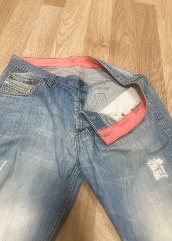 Düğmeli Mavi Rahat Kesim Erkek Kot Pantolon Dıesel marka - Görsel 2