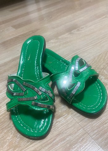 Diğer Yeşil Yılan Desenli Dolgu Topuklu Kadın Terlik