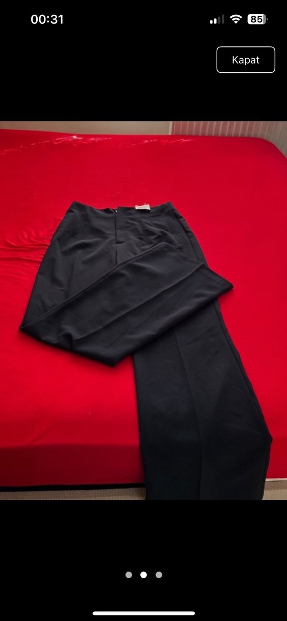 Kadın Siyah Pilili Midi Kumaş Pantolon - Görsel 2