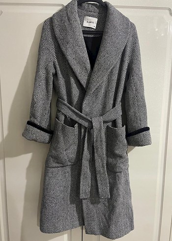 Gri Desenli Kadın Kaban - Görsel 2