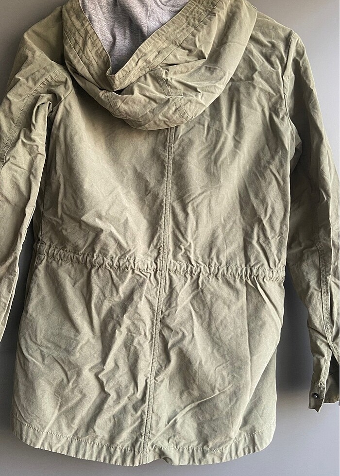 Yeşil kadın yağmurluk - Görsel 4