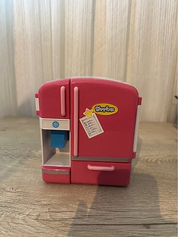 Buzdolabı oyuncak shopkins