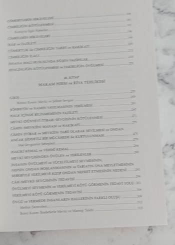  Beden Renk İhya-u Ulumi'd-Din - İmam Gazali