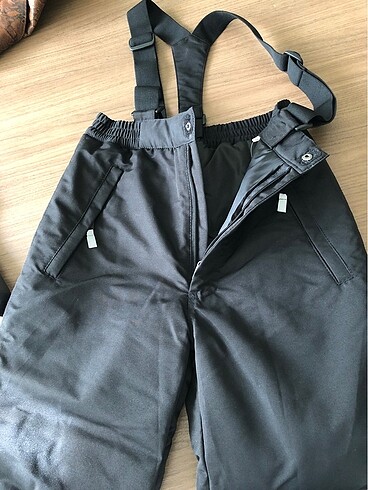9 Yaş Beden siyah Renk Defacto etiketli 9-10 yaş kayak pantalon