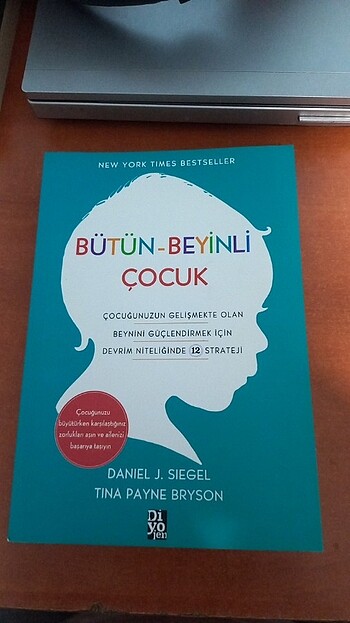 Bütün beyinli çocuk