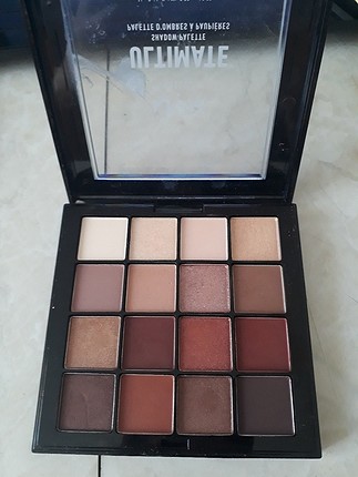 nyx ultimate far paleti