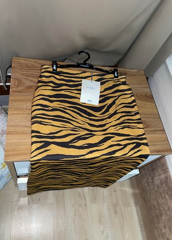 Zara Zebra Desenli kalem etek