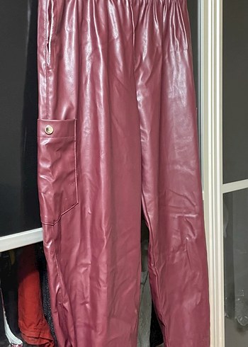 m Beden bordo Renk Bordo Deri Pantolon