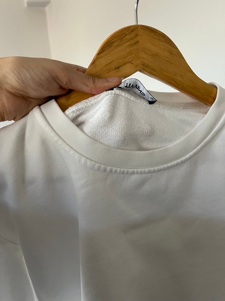 Kadın Beyaz Pamuklu Bisiklet Yaka Sweatshirt - Görsel 3