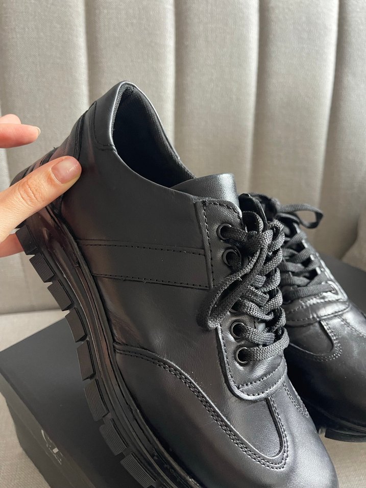 Kadın spor ayakkabı - Görsel 4